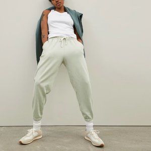 Everlane "The Track" Jogger in Laurel